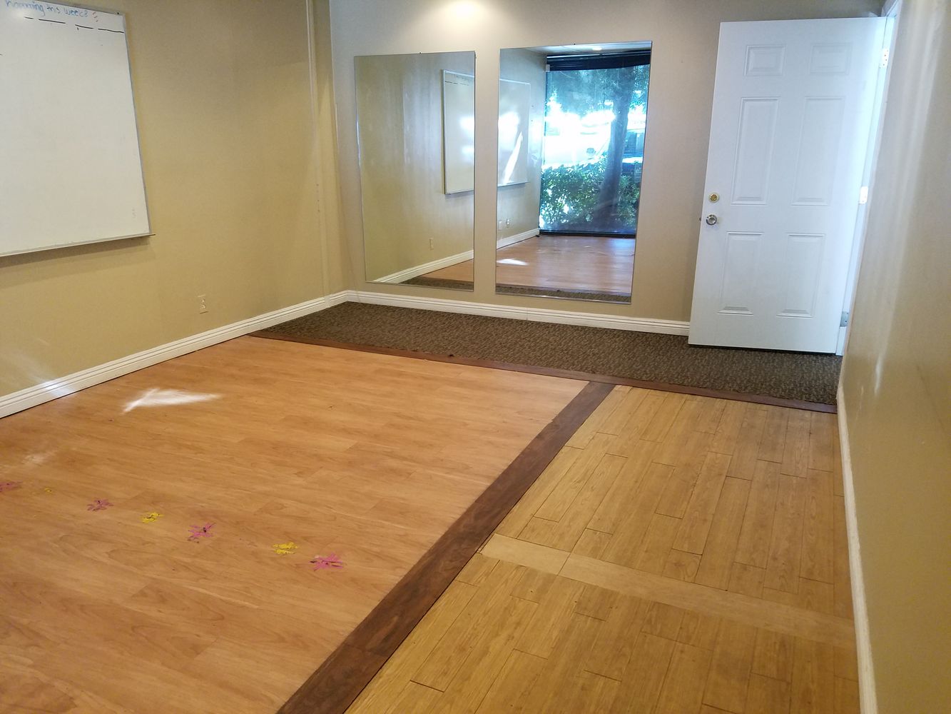 Ground floor office with beautiful tile entry and reception. Several uses.